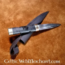 Deepeeka Schwarz Sgian Dubh